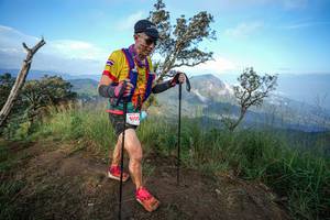 BIB: 8100
                            <button type="button" onclick="openModal(22437427)" class="btn btn-primary btn-sm float-right btn-popup" data-toggle="modal" data-target=".modal-high-quality">
                        <i class="fas fa-shopping-cart"></i> Add to Cart
                    </button>
                                            <button type="button" onclick="isThisMe(22437427, true)" class="btn btn-success btn-sm float-right btn-popup btn-isme hidden" data-toggle="tooltip" data-placement="bottom" title="นี่คือรูปของคุณใช่ไหม คลิกที่นี่เพื่อเอาเข้าอัลบั้ม">
                        <i class="fas fa-plus"></i> Add to album
                    </button>
                    <button type="button" onclick="isThisMe(22437427, false)" class="btn btn-warning btn-sm float-right btn-popup btn-isnotme hidden">
                        <i class="fas fa-ban"></i> Remove from album
                    </button>